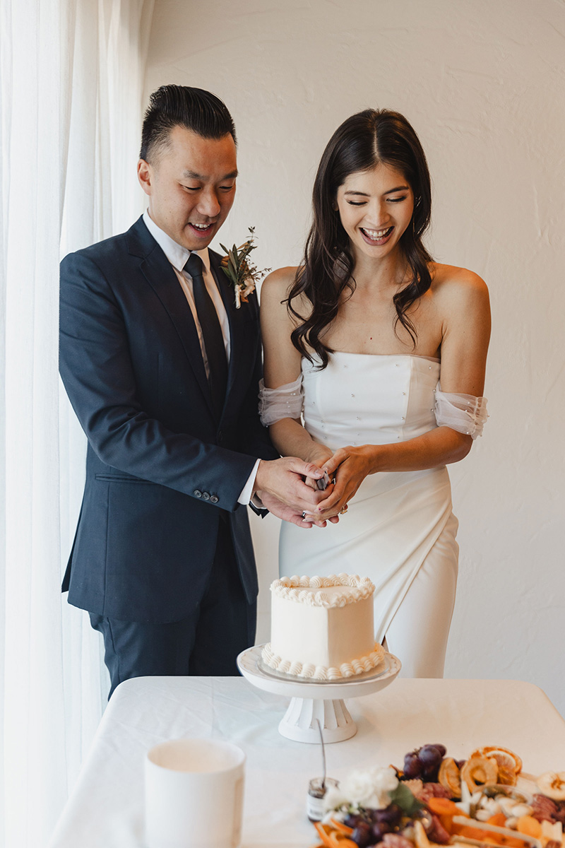 intimate-wedding-photography-oc-01